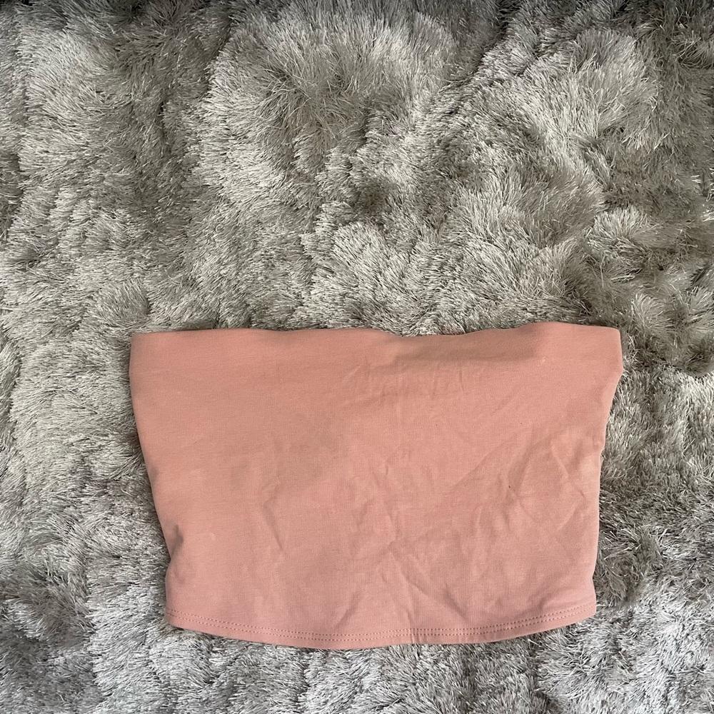 Women’s H&M crop top pink. Excellent condition
